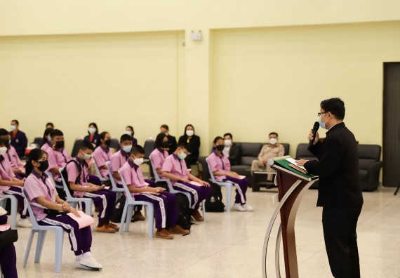 คณะวิทยาศาสตร์และเทคโนโลยี จัดกิจกรรมค่ายบูรณาการส่งเสริมนักเรียนห้องเรียนพิเศษ (E-SMART) โรงเรียนคลองขลุงราษฎร์รังสรรค์