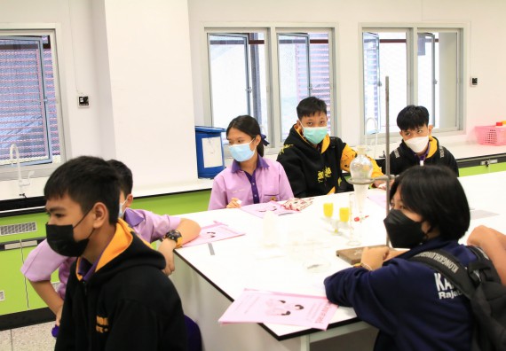 คณะวิทยาศาสตร์และเทคโนโลยี จัดกิจกรรมค่ายบูรณาการส่งเสริมนักเรียนห้องเรียนพิเศษ (E-SMART) โรงเรียนคลองขลุงราษฎร์รังสรรค์