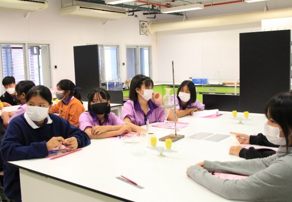 คณะวิทยาศาสตร์และเทคโนโลยี จัดกิจกรรมค่ายบูรณาการส่งเสริมนักเรียนห้องเรียนพิเศษ (E-SMART) โรงเรียนคลองขลุงราษฎร์รังสรรค์