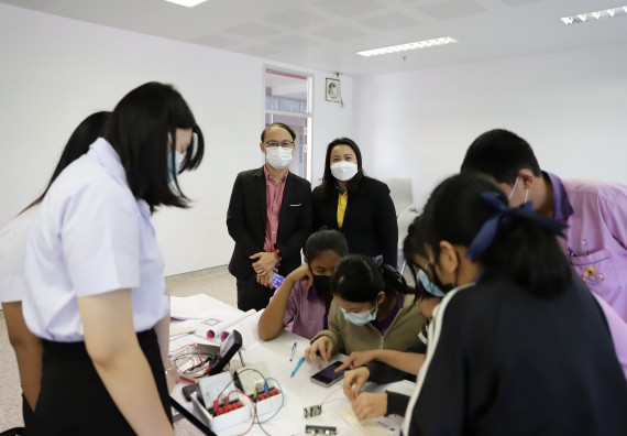 คณะวิทยาศาสตร์และเทคโนโลยี จัดกิจกรรมค่ายบูรณาการส่งเสริมนักเรียนห้องเรียนพิเศษ (E-SMART) โรงเรียนคลองขลุงราษฎร์รังสรรค์