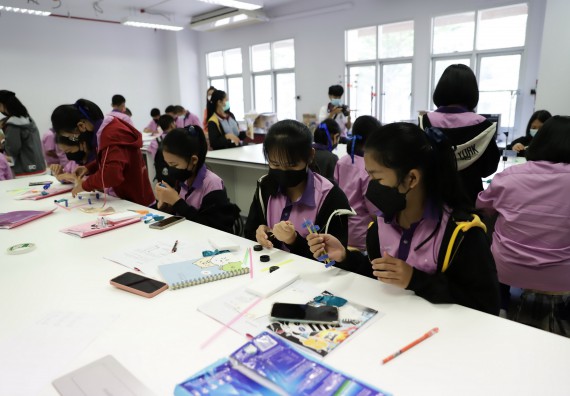 คณะวิทยาศาสตร์และเทคโนโลยี จัดกิจกรรมค่ายบูรณาการส่งเสริมนักเรียนห้องเรียนพิเศษ (E-SMART) โรงเรียนคลองขลุงราษฎร์รังสรรค์