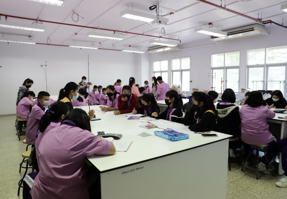 คณะวิทยาศาสตร์และเทคโนโลยี จัดกิจกรรมค่ายบูรณาการส่งเสริมนักเรียนห้องเรียนพิเศษ (E-SMART) โรงเรียนคลองขลุงราษฎร์รังสรรค์