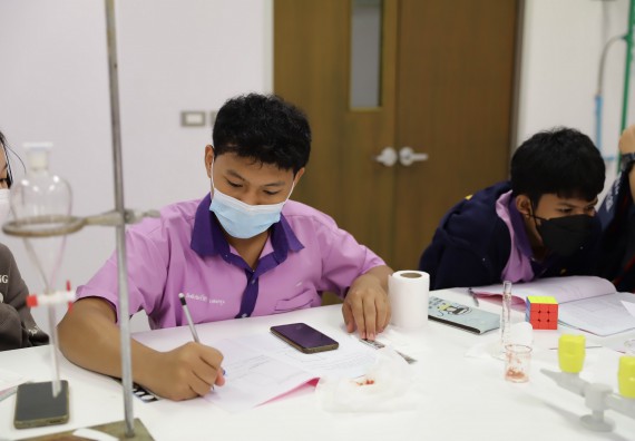 คณะวิทยาศาสตร์และเทคโนโลยี จัดกิจกรรมค่ายบูรณาการส่งเสริมนักเรียนห้องเรียนพิเศษ (E-SMART) โรงเรียนคลองขลุงราษฎร์รังสรรค์