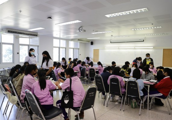 คณะวิทยาศาสตร์และเทคโนโลยี จัดกิจกรรมค่ายบูรณาการส่งเสริมนักเรียนห้องเรียนพิเศษ (E-SMART) โรงเรียนคลองขลุงราษฎร์รังสรรค์