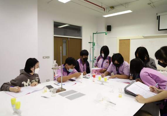 คณะวิทยาศาสตร์และเทคโนโลยี จัดกิจกรรมค่ายบูรณาการส่งเสริมนักเรียนห้องเรียนพิเศษ (E-SMART) โรงเรียนคลองขลุงราษฎร์รังสรรค์