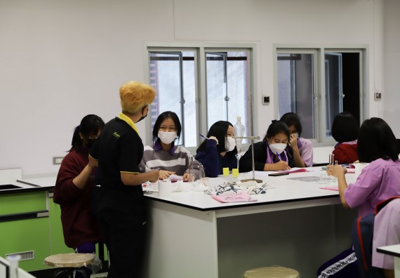 คณะวิทยาศาสตร์และเทคโนโลยี จัดกิจกรรมค่ายบูรณาการส่งเสริมนักเรียนห้องเรียนพิเศษ (E-SMART) โรงเรียนคลองขลุงราษฎร์รังสรรค์