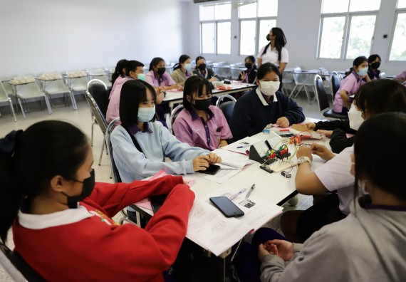 คณะวิทยาศาสตร์และเทคโนโลยี จัดกิจกรรมค่ายบูรณาการส่งเสริมนักเรียนห้องเรียนพิเศษ (E-SMART) โรงเรียนคลองขลุงราษฎร์รังสรรค์