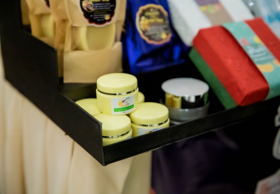 ภาพกิจกรรม  คณบดีคณะวิทยาศาสตร์และเทคโนโลยี พร้อมด้วยรองคณบดีคณะวิทยาศาสตร์และเทคโนโลยี เข้าร่วมชมนิทรรศการแสดงผลงานภายใต้โครงการมหาวิทยาลัยสู่ตำบล สร้างรากแก้วให้ประเทศ หรือ โครงการ U2T ของมหาวิทยาลัยราชภัฏกำแพงเพชร