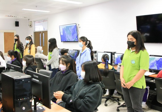 ภาพกิจกรรม  คณะวิทยาศาสตร์และเทคโนโลยี จัดกิจกรรมค่ายบูรณาการส่งเสริมนักเรียนห้องเรียนพิเศษ (E-SMART) โรงเรียนคลองขลุงราษฎร์รังสรรค์ ระดับชั้นมัธยมศึกษาปีที่ 4-6