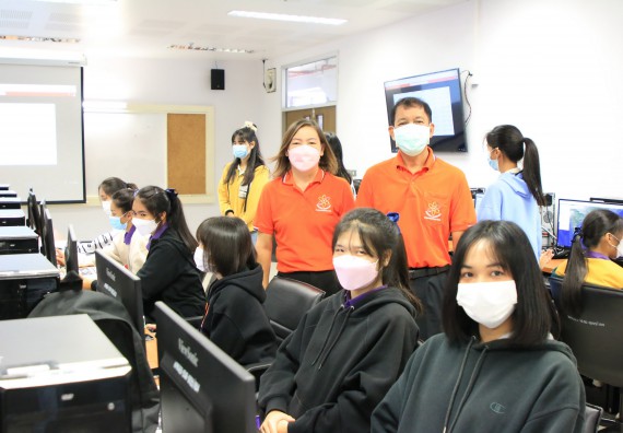 ภาพกิจกรรม  คณะวิทยาศาสตร์และเทคโนโลยี จัดกิจกรรมค่ายบูรณาการส่งเสริมนักเรียนห้องเรียนพิเศษ (E-SMART) โรงเรียนคลองขลุงราษฎร์รังสรรค์ ระดับชั้นมัธยมศึกษาปีที่ 4-6