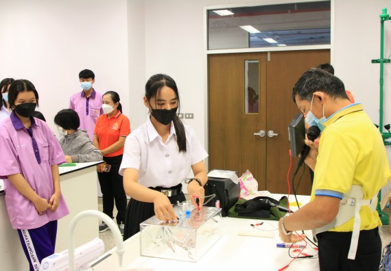 ภาพกิจกรรม  คณะวิทยาศาสตร์และเทคโนโลยี จัดกิจกรรมค่ายบูรณาการส่งเสริมนักเรียนห้องเรียนพิเศษ (E-SMART) โรงเรียนคลองขลุงราษฎร์รังสรรค์ ระดับชั้นมัธยมศึกษาปีที่ 4-6