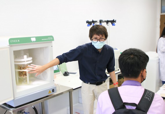 ภาพกิจกรรม  คณะวิทยาศาสตร์และเทคโนโลยี จัดกิจกรรมค่ายบูรณาการส่งเสริมนักเรียนห้องเรียนพิเศษ (E-SMART) โรงเรียนคลองขลุงราษฎร์รังสรรค์ ระดับชั้นมัธยมศึกษาปีที่ 4-6