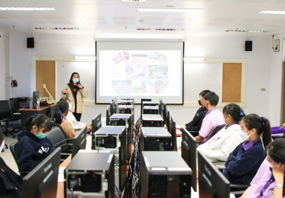 ภาพกิจกรรม  คณะวิทยาศาสตร์และเทคโนโลยี จัดกิจกรรมค่ายบูรณาการส่งเสริมนักเรียนห้องเรียนพิเศษ (E-SMART) โรงเรียนคลองขลุงราษฎร์รังสรรค์ ระดับชั้นมัธยมศึกษาปีที่ 4-6