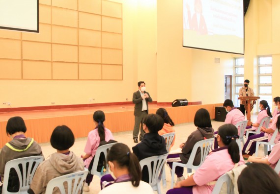 ภาพกิจกรรม  คณะวิทยาศาสตร์และเทคโนโลยี จัดกิจกรรมค่ายบูรณาการส่งเสริมนักเรียนห้องเรียนพิเศษ (E-SMART) โรงเรียนคลองขลุงราษฎร์รังสรรค์ ระดับชั้นมัธยมศึกษาปีที่ 4-6