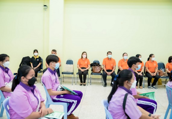 ภาพกิจกรรม  คณะวิทยาศาสตร์และเทคโนโลยี จัดกิจกรรมค่ายบูรณาการส่งเสริมนักเรียนห้องเรียนพิเศษ (E-SMART) โรงเรียนคลองขลุงราษฎร์รังสรรค์ ระดับชั้นมัธยมศึกษาปีที่ 4-6