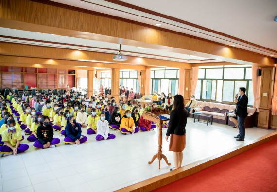 ภาพกิจกรรม  คณะวิทยาศาสตร์และเทคโนโลยี จัดค่ายวิทยาศาสตร์สัญจรโรงเรียนทุ่งโพธิ์ทะเลพิทยา