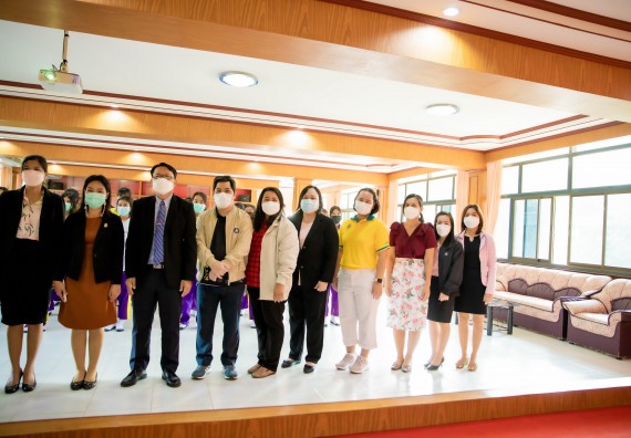 ภาพกิจกรรม  คณะวิทยาศาสตร์และเทคโนโลยี จัดค่ายวิทยาศาสตร์สัญจรโรงเรียนทุ่งโพธิ์ทะเลพิทยา