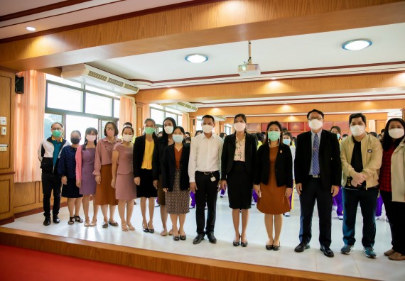 ภาพกิจกรรม  คณะวิทยาศาสตร์และเทคโนโลยี จัดค่ายวิทยาศาสตร์สัญจรโรงเรียนทุ่งโพธิ์ทะเลพิทยา