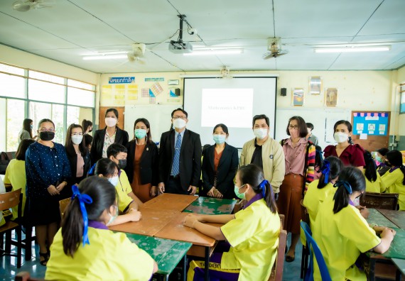 ภาพกิจกรรม  คณะวิทยาศาสตร์และเทคโนโลยี จัดค่ายวิทยาศาสตร์สัญจรโรงเรียนทุ่งโพธิ์ทะเลพิทยา