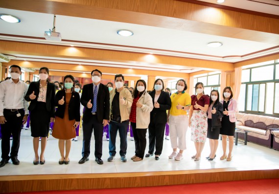 ภาพกิจกรรม  คณะวิทยาศาสตร์และเทคโนโลยี จัดค่ายวิทยาศาสตร์สัญจรโรงเรียนทุ่งโพธิ์ทะเลพิทยา