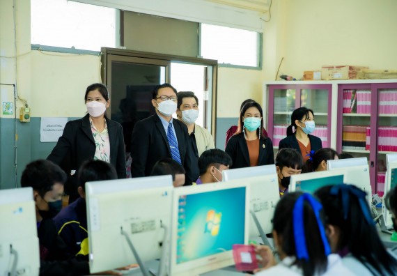 ภาพกิจกรรม  คณะวิทยาศาสตร์และเทคโนโลยี จัดค่ายวิทยาศาสตร์สัญจรโรงเรียนทุ่งโพธิ์ทะเลพิทยา