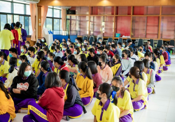 ภาพกิจกรรม  คณะวิทยาศาสตร์และเทคโนโลยี จัดค่ายวิทยาศาสตร์สัญจรโรงเรียนทุ่งโพธิ์ทะเลพิทยา