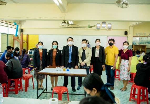 ภาพกิจกรรม  คณะวิทยาศาสตร์และเทคโนโลยี จัดค่ายวิทยาศาสตร์สัญจรโรงเรียนทุ่งโพธิ์ทะเลพิทยา