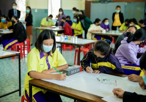 ภาพกิจกรรม  คณะวิทยาศาสตร์และเทคโนโลยี จัดค่ายวิทยาศาสตร์สัญจรโรงเรียนทุ่งโพธิ์ทะเลพิทยา