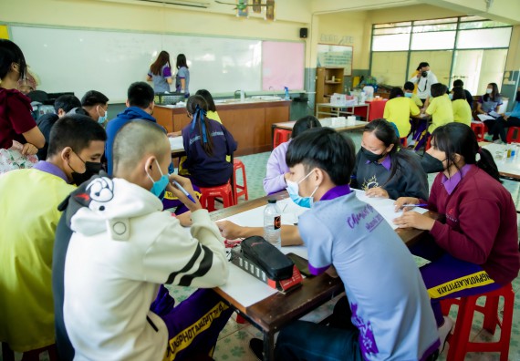 ภาพกิจกรรม  คณะวิทยาศาสตร์และเทคโนโลยี จัดค่ายวิทยาศาสตร์สัญจรโรงเรียนทุ่งโพธิ์ทะเลพิทยา