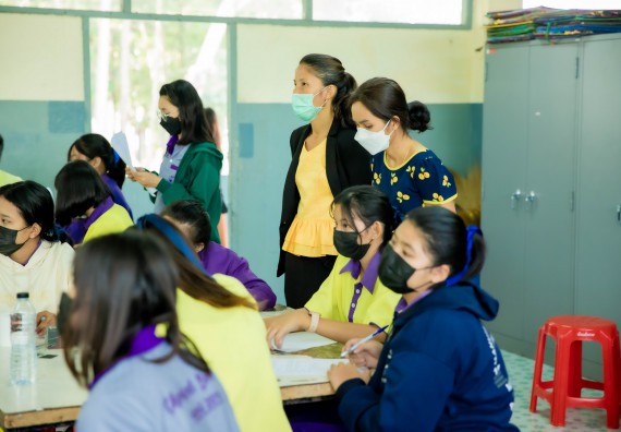 ภาพกิจกรรม  คณะวิทยาศาสตร์และเทคโนโลยี จัดค่ายวิทยาศาสตร์สัญจรโรงเรียนทุ่งโพธิ์ทะเลพิทยา