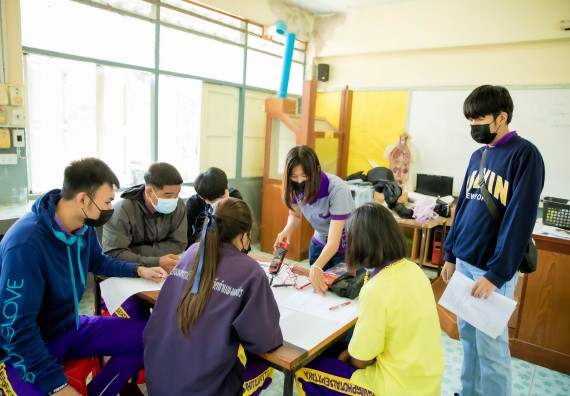 ภาพกิจกรรม  คณะวิทยาศาสตร์และเทคโนโลยี จัดค่ายวิทยาศาสตร์สัญจรโรงเรียนทุ่งโพธิ์ทะเลพิทยา