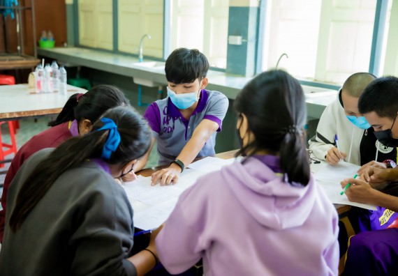 ภาพกิจกรรม  คณะวิทยาศาสตร์และเทคโนโลยี จัดค่ายวิทยาศาสตร์สัญจรโรงเรียนทุ่งโพธิ์ทะเลพิทยา