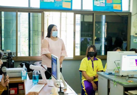 ภาพกิจกรรม  คณะวิทยาศาสตร์และเทคโนโลยี จัดค่ายวิทยาศาสตร์สัญจรโรงเรียนทุ่งโพธิ์ทะเลพิทยา