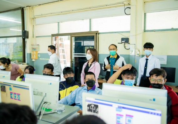 ภาพกิจกรรม  คณะวิทยาศาสตร์และเทคโนโลยี จัดค่ายวิทยาศาสตร์สัญจรโรงเรียนทุ่งโพธิ์ทะเลพิทยา