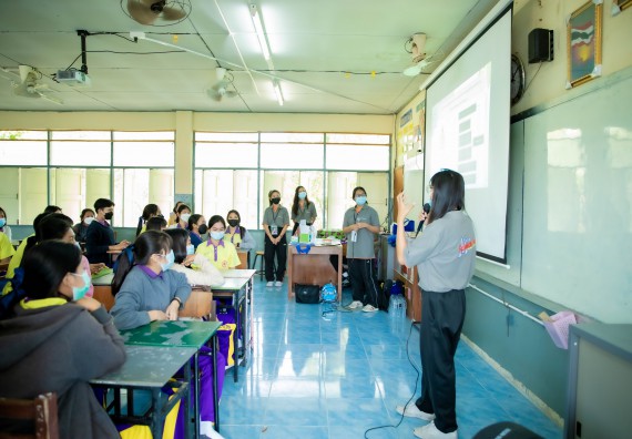 ภาพกิจกรรม  คณะวิทยาศาสตร์และเทคโนโลยี จัดค่ายวิทยาศาสตร์สัญจรโรงเรียนทุ่งโพธิ์ทะเลพิทยา