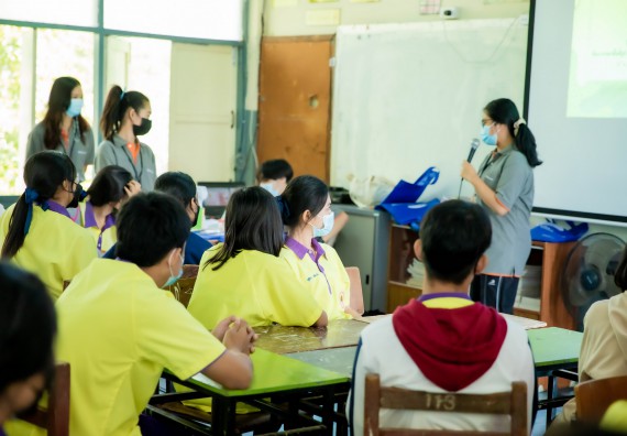 ภาพกิจกรรม  คณะวิทยาศาสตร์และเทคโนโลยี จัดค่ายวิทยาศาสตร์สัญจรโรงเรียนทุ่งโพธิ์ทะเลพิทยา