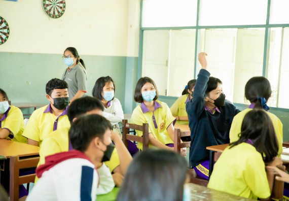 ภาพกิจกรรม  คณะวิทยาศาสตร์และเทคโนโลยี จัดค่ายวิทยาศาสตร์สัญจรโรงเรียนทุ่งโพธิ์ทะเลพิทยา