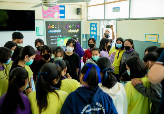 ภาพกิจกรรม  คณะวิทยาศาสตร์และเทคโนโลยี จัดค่ายวิทยาศาสตร์สัญจรโรงเรียนทุ่งโพธิ์ทะเลพิทยา