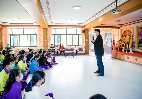 ภาพกิจกรรม  คณะวิทยาศาสตร์และเทคโนโลยี จัดค่ายวิทยาศาสตร์สัญจรโรงเรียนทุ่งโพธิ์ทะเลพิทยา