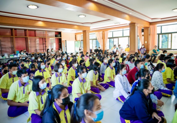 ภาพกิจกรรม  คณะวิทยาศาสตร์และเทคโนโลยี จัดค่ายวิทยาศาสตร์สัญจรโรงเรียนทุ่งโพธิ์ทะเลพิทยา