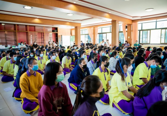 ภาพกิจกรรม  คณะวิทยาศาสตร์และเทคโนโลยี จัดค่ายวิทยาศาสตร์สัญจรโรงเรียนทุ่งโพธิ์ทะเลพิทยา