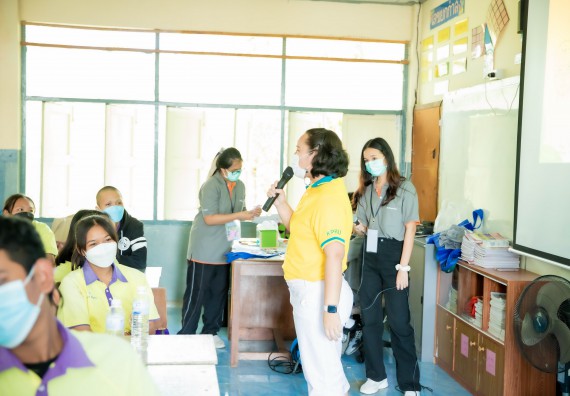 ภาพกิจกรรม  คณะวิทยาศาสตร์และเทคโนโลยี จัดค่ายวิทยาศาสตร์สัญจรโรงเรียนทุ่งโพธิ์ทะเลพิทยา