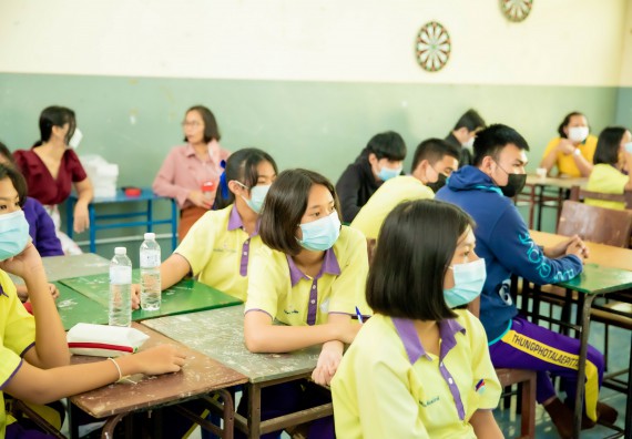 ภาพกิจกรรม  คณะวิทยาศาสตร์และเทคโนโลยี จัดค่ายวิทยาศาสตร์สัญจรโรงเรียนทุ่งโพธิ์ทะเลพิทยา