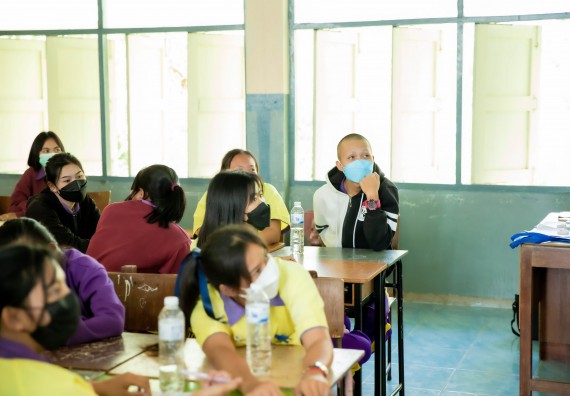 ภาพกิจกรรม  คณะวิทยาศาสตร์และเทคโนโลยี จัดค่ายวิทยาศาสตร์สัญจรโรงเรียนทุ่งโพธิ์ทะเลพิทยา