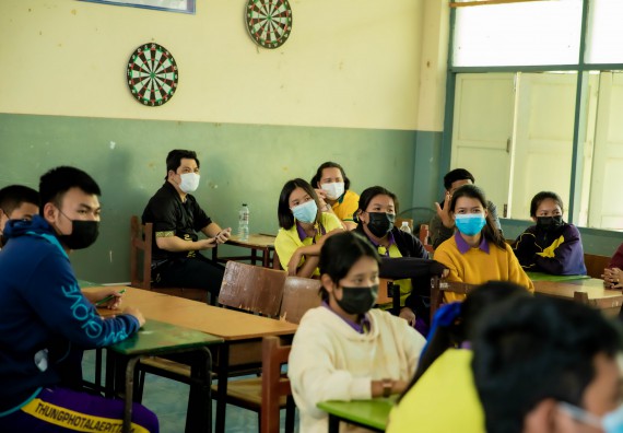 ภาพกิจกรรม  คณะวิทยาศาสตร์และเทคโนโลยี จัดค่ายวิทยาศาสตร์สัญจรโรงเรียนทุ่งโพธิ์ทะเลพิทยา