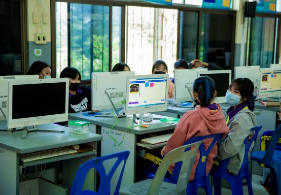 ภาพกิจกรรม  คณะวิทยาศาสตร์และเทคโนโลยี จัดค่ายวิทยาศาสตร์สัญจรโรงเรียนทุ่งโพธิ์ทะเลพิทยา