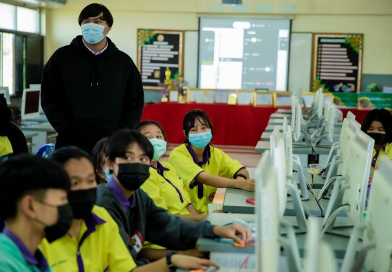 ภาพกิจกรรม  คณะวิทยาศาสตร์และเทคโนโลยี จัดค่ายวิทยาศาสตร์สัญจรโรงเรียนทุ่งโพธิ์ทะเลพิทยา