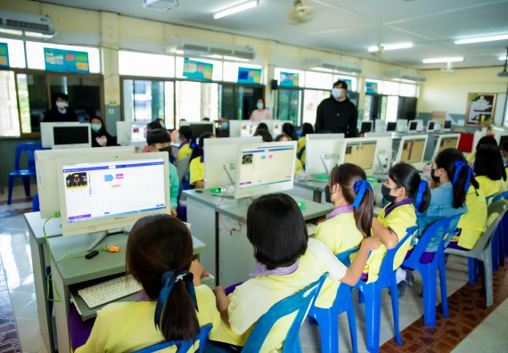 ภาพกิจกรรม  คณะวิทยาศาสตร์และเทคโนโลยี จัดค่ายวิทยาศาสตร์สัญจรโรงเรียนทุ่งโพธิ์ทะเลพิทยา