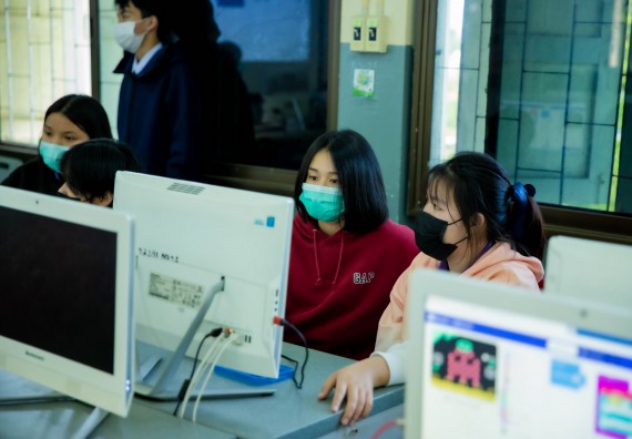 ภาพกิจกรรม  คณะวิทยาศาสตร์และเทคโนโลยี จัดค่ายวิทยาศาสตร์สัญจรโรงเรียนทุ่งโพธิ์ทะเลพิทยา