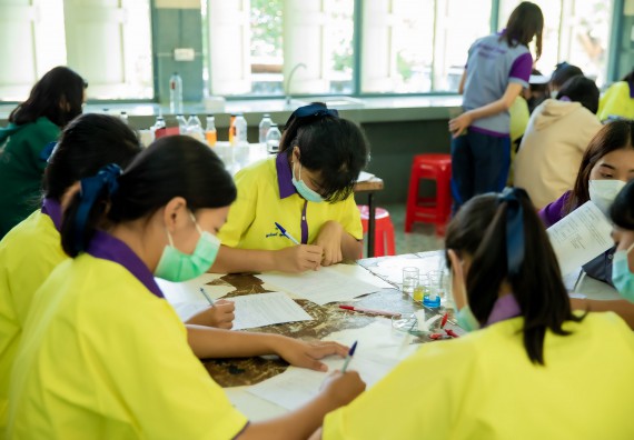 ภาพกิจกรรม  คณะวิทยาศาสตร์และเทคโนโลยี จัดค่ายวิทยาศาสตร์สัญจรโรงเรียนทุ่งโพธิ์ทะเลพิทยา